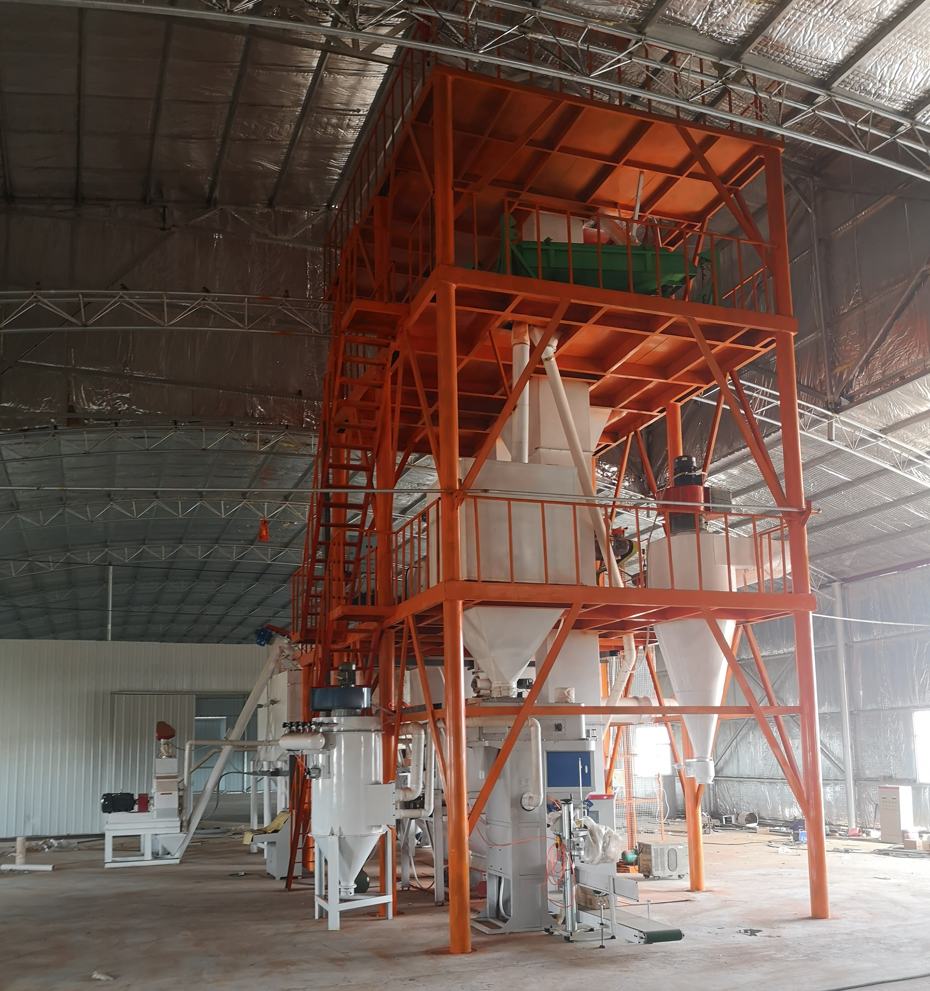 大型顆粒飼料生產(chǎn)線 大型顆粒飼料生產(chǎn)線